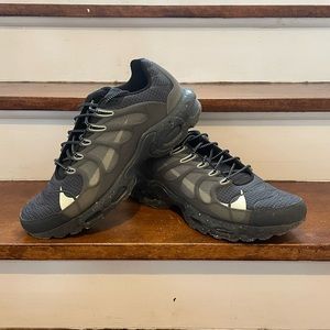 Nike Air Max Terrascape Plus (Black/Anthracite/Dark Smoke Grey/Lime) - Men’s 14